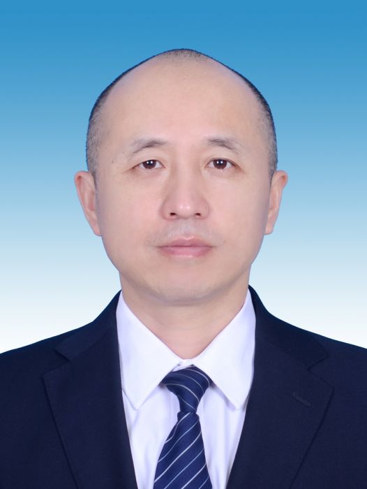 周曉東(浙江省桐鄉市經濟和信息化局黨委委員、副局長) 周曉東(浙江省桐鄉市經濟和信息化局黨委委員、副局長)