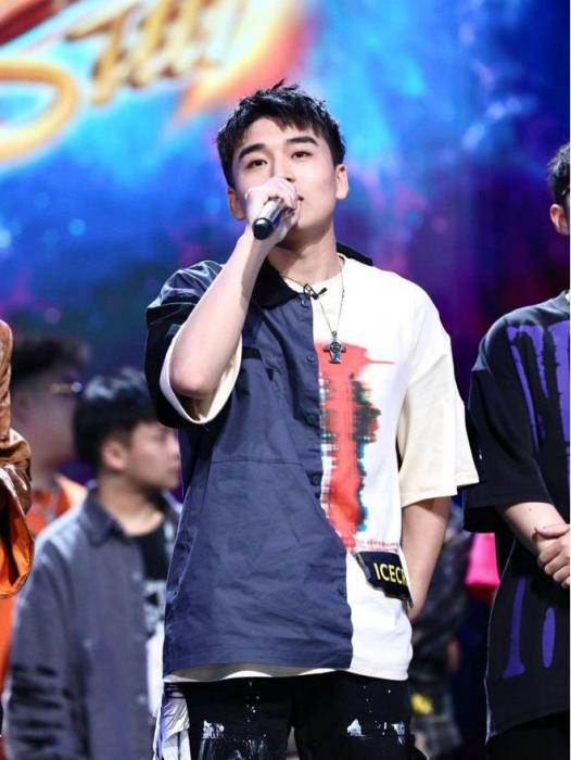 王晨宇(歌手) 王晨宇(歌手)