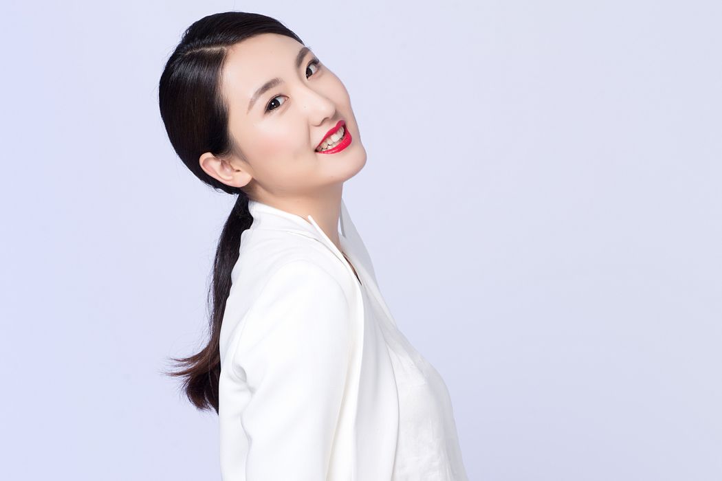 潘婷(中央電視台記者) 潘婷(中央電視台記者)