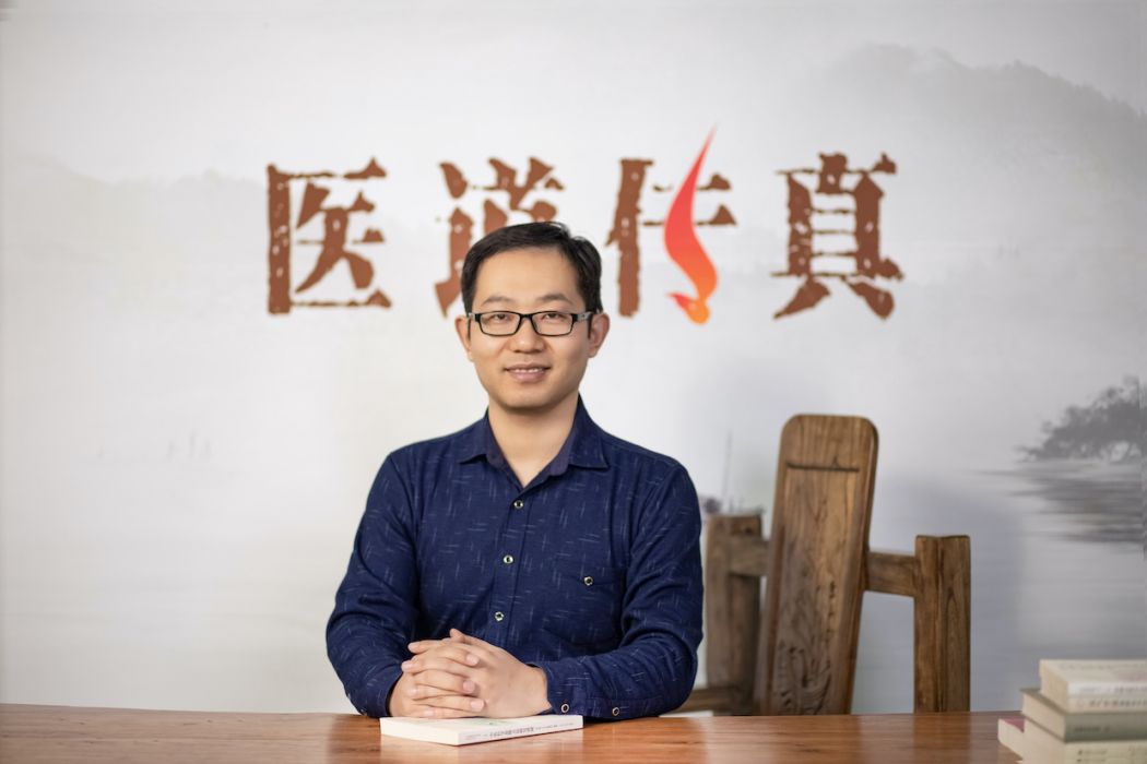 王棟(長治醫學院中醫學副教授) 王棟(長治醫學院中醫學副教授)