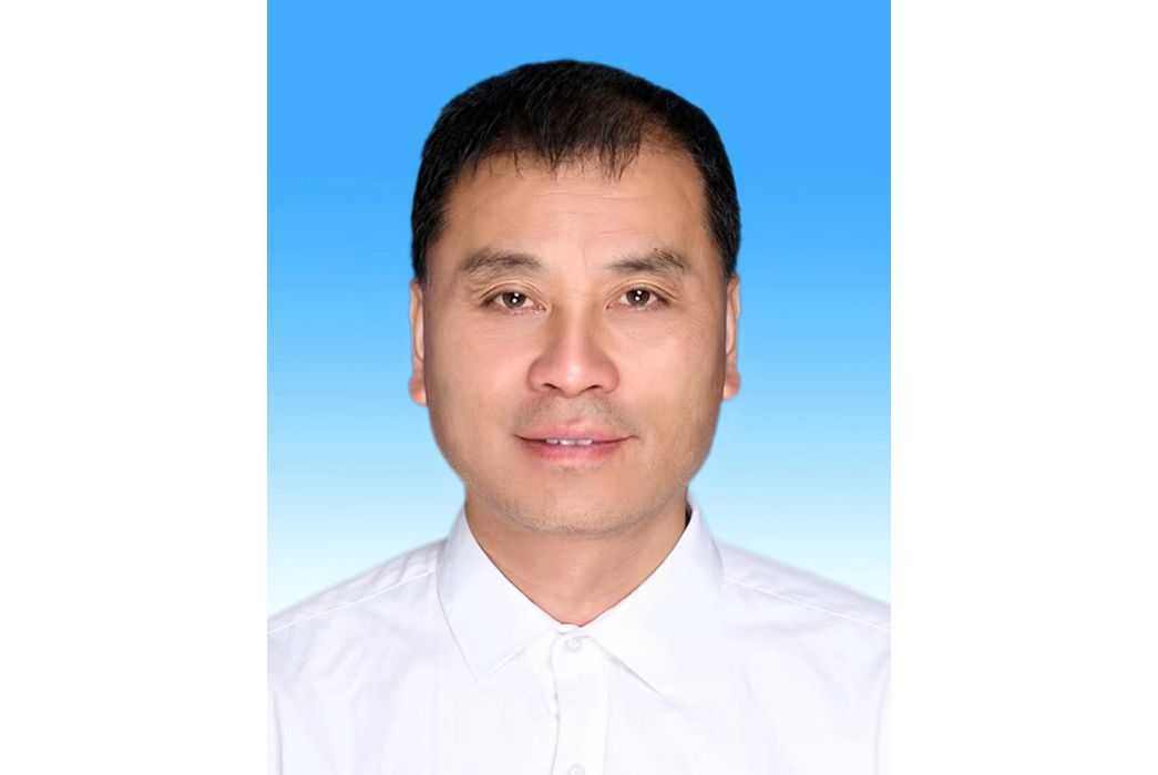 章建軍(政協第十三屆雲南省委員會委員、雲南人民電力電氣有限公司董事長) 章建軍(政協第十三屆雲南省委員會委員、雲南人民電力電氣有限公司董事長)