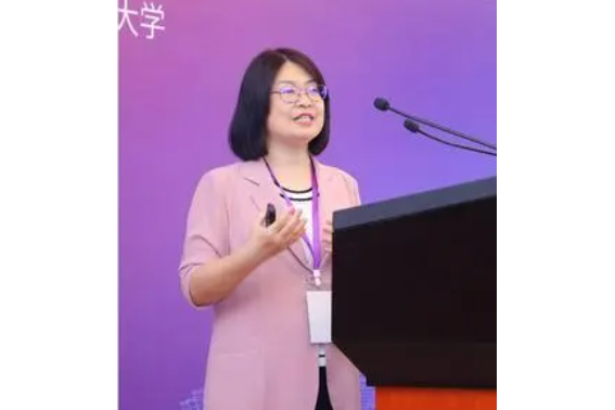 文鳴(香港大學社會科學學院院長) 文鳴(香港大學社會科學學院院長)
