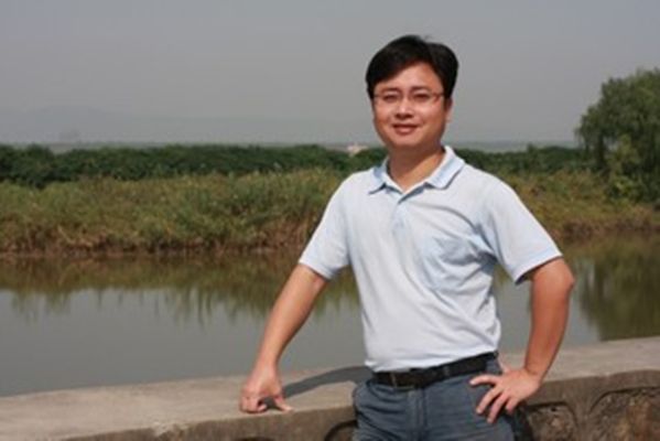 劉連文(南京大學地球科學與工程學院副教授) 劉連文(南京大學地球科學與工程學院副教授)