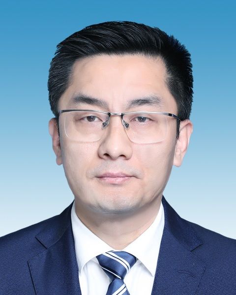 熊飛(南昌市紅谷灘區人民政府黨組成員、副區長) 熊飛(南昌市紅谷灘區人民政府黨組成員、副區長)