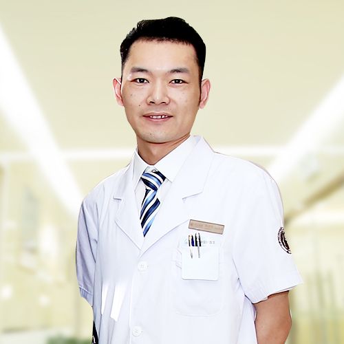 馮亞偉 馮亞偉