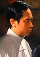 人嚇鬼