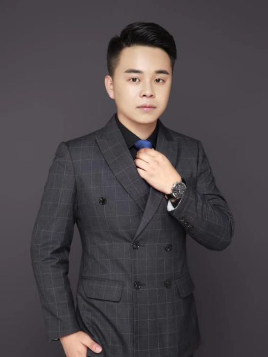龔孫平 龔孫平