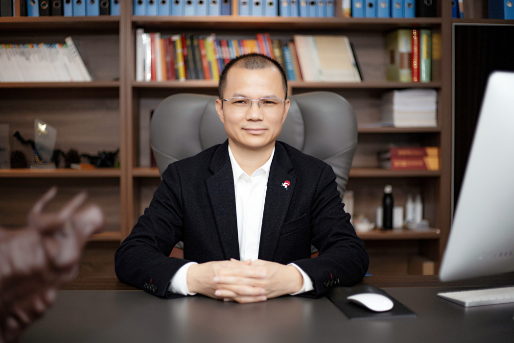 石榮(健奧科技董事長) 石榮(健奧科技董事長)