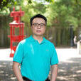 何明科 何明科