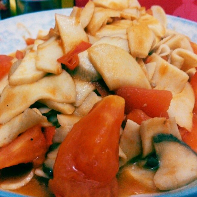 番茄雞腿菇