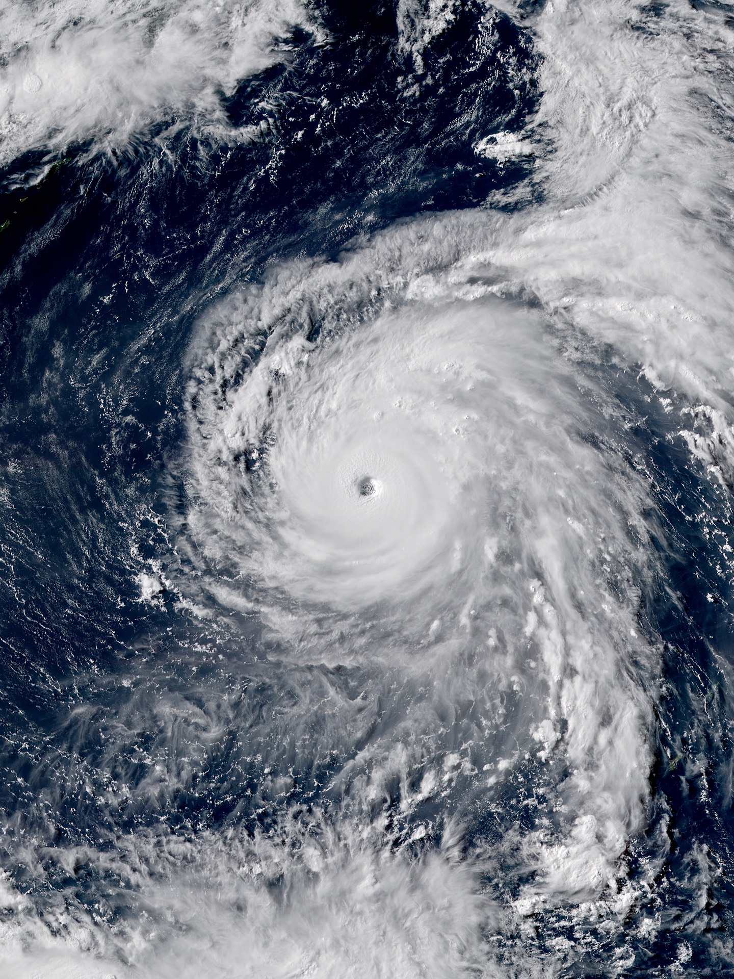 超強颱風瑪莉亞 衛星雲圖