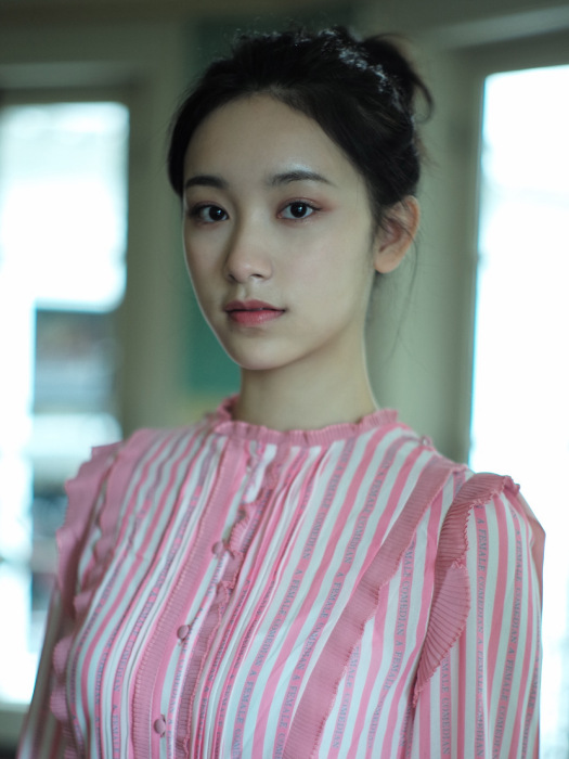張令儀(中國內地女演員) 張令儀(中國內地女演員)
