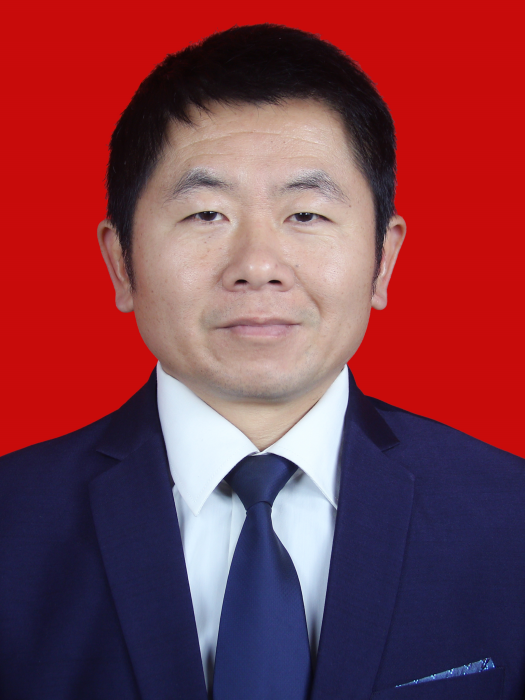 陳世軍(安徽省六安市霍山縣退役軍人事務局黨組成員、副局長、二級主任科員) 陳世軍(安徽省六安市霍山縣退役軍人事務局黨組成員、副局長、二級主任科員)