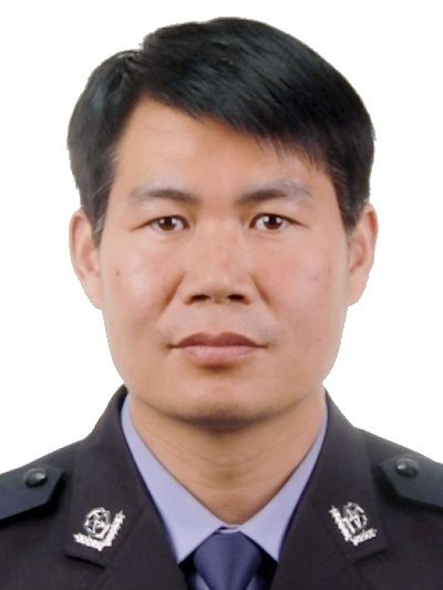 王雪峰(河北省秦皇島市撫寧區人民政府副區長,區公安分局黨委書記、局長、督察長) 王雪峰(河北省秦皇島市撫寧區人民政府副區長,區公安分局黨委書記、局長、督察長)