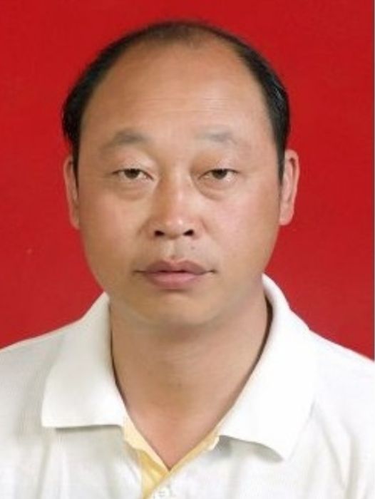 張海平(舟山市普陀區退役軍人事務局明確副科級、二級調研員) 張海平(舟山市普陀區退役軍人事務局明確副科級、二級調研員)