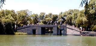 界湖橋