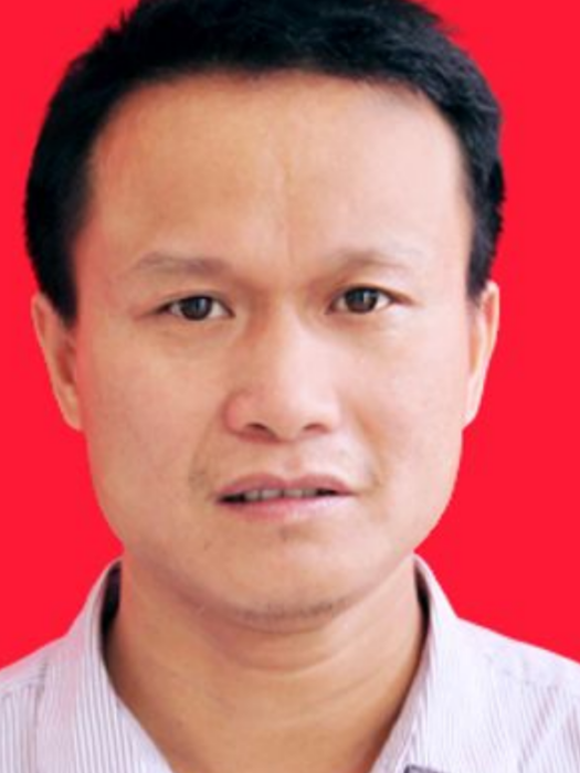 任志文(湖南省湘潭縣青山橋鎮人民政府副鎮長) 任志文(湖南省湘潭縣青山橋鎮人民政府副鎮長)