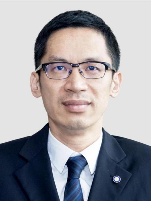 張翼(長航集團黨委書記、董事長) 張翼(長航集團黨委書記、董事長)