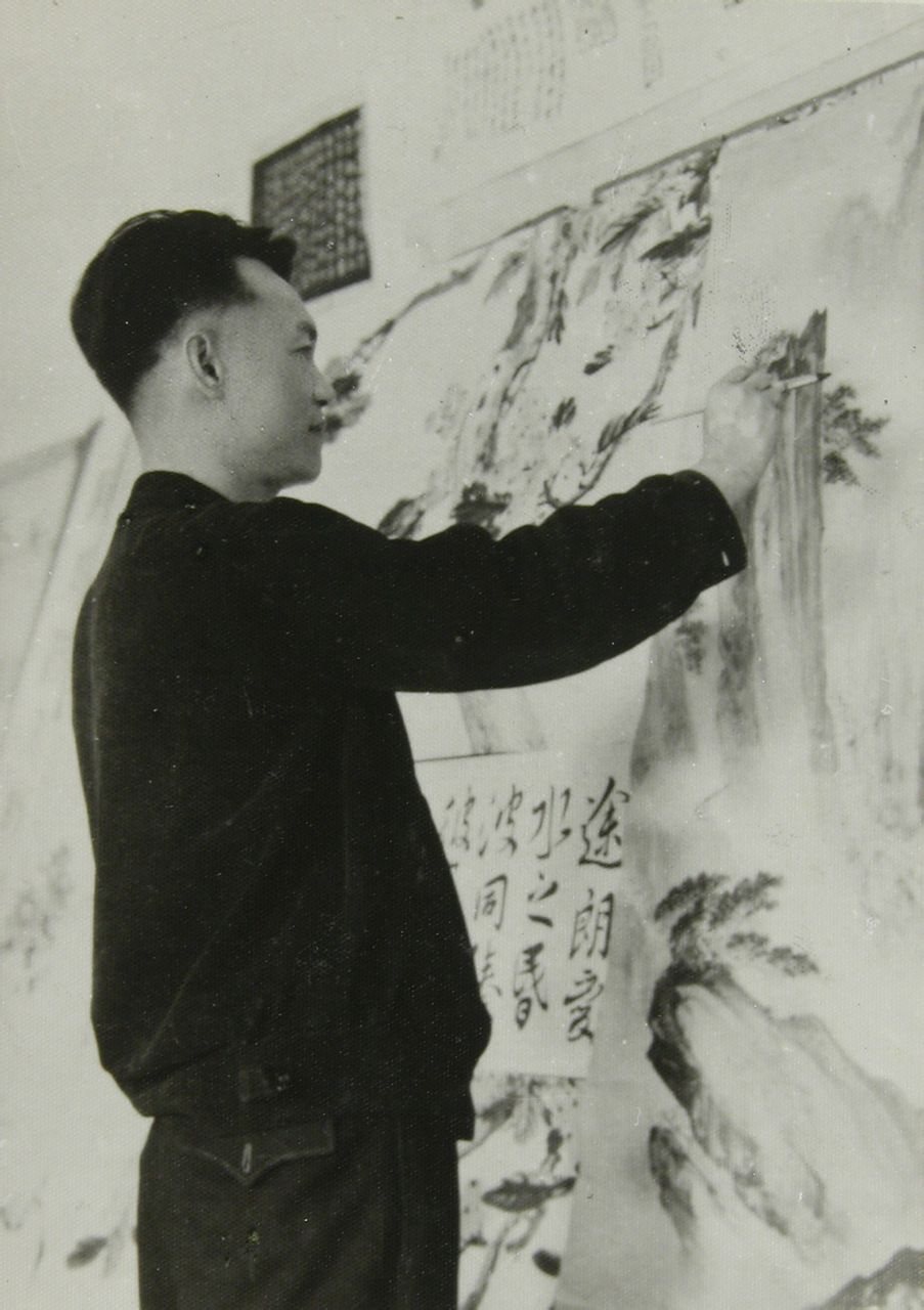 呂牧石在創作中國畫作品