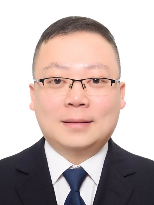 劉雙(貴州省黔南布依族苗族自治州龍里縣紀委副書記,縣監察委員會副主任) 劉雙(貴州省黔南布依族苗族自治州龍里縣紀委副書記,縣監察委員會副主任)