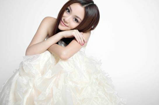 李露絲 李露絲