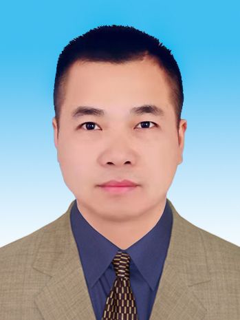 丁勝(江西省九江市彭澤縣上十嶺墾殖場黨委書記) 丁勝(江西省九江市彭澤縣上十嶺墾殖場黨委書記)