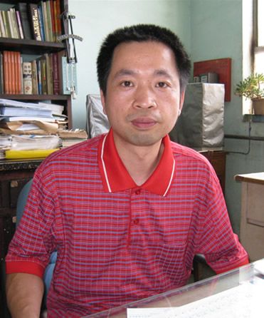 華偉明
