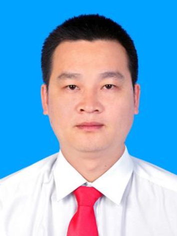 李盛(廣西壯族自治區賀州市昭平縣人民政府黨組成員、辦公室主任、四級調研員) 李盛(廣西壯族自治區賀州市昭平縣人民政府黨組成員、辦公室主任、四級調研員)
