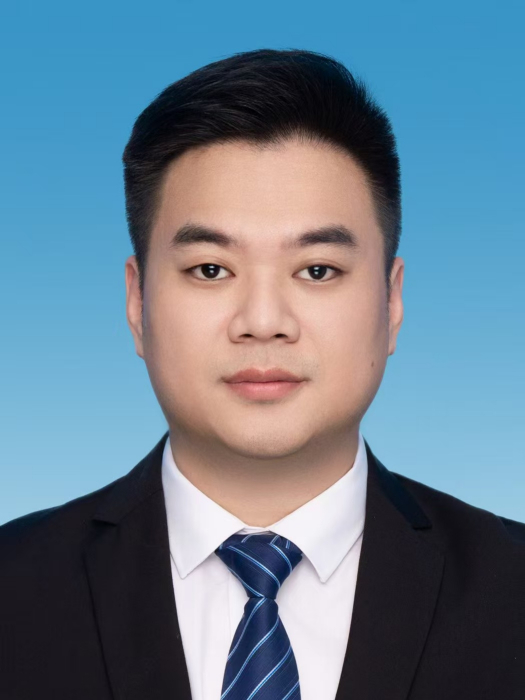 張嘯(浙江省杭州高新區審計局黨組成員、副局長) 張嘯(浙江省杭州高新區審計局黨組成員、副局長)