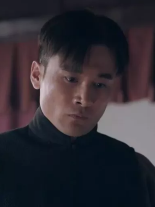 王大興(抗日戰爭劇《獵手》中的角色) 王大興(抗日戰爭劇《獵手》中的角色)