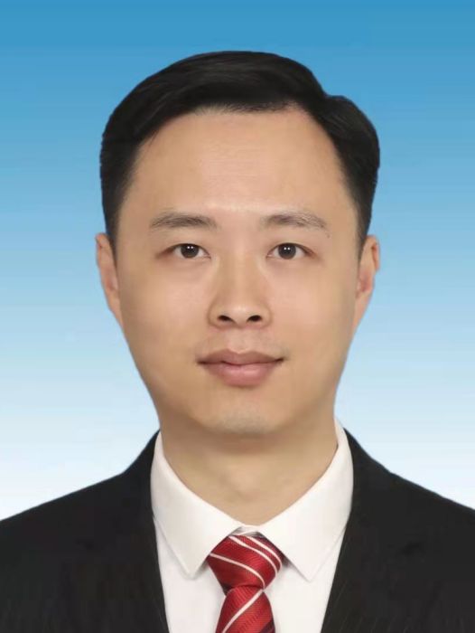 李中傑(浙江省寧波市海曙區政務服務中心副主任) 李中傑(浙江省寧波市海曙區政務服務中心副主任)