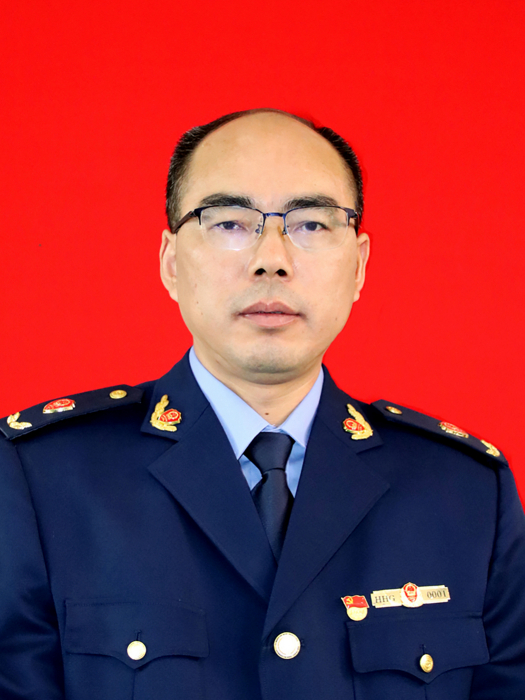 趙良志(貴州省遵義市紅花崗區市場監督管理局黨委書記、局長、四級調研員) 趙良志(貴州省遵義市紅花崗區市場監督管理局黨委書記、局長、四級調研員)