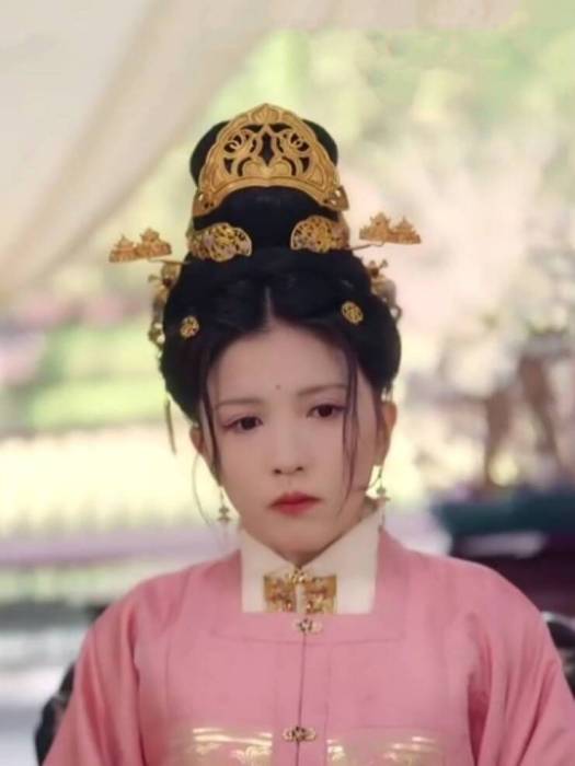 李純兒