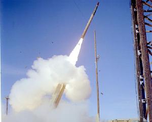 美軍THAAD飛彈攔截系統發射試驗