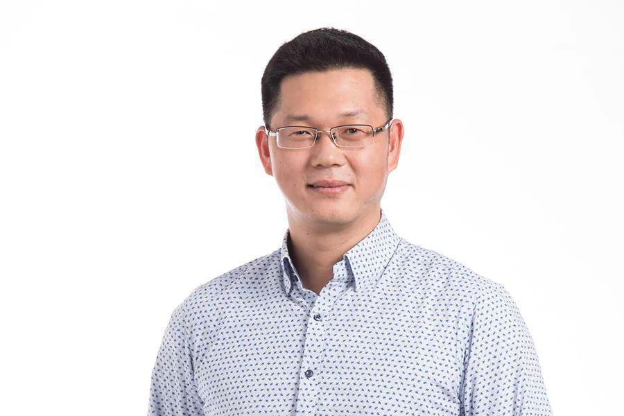 謝立群(漢儀股份董事長兼總經理) 謝立群(漢儀股份董事長兼總經理)