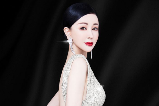 陳怡彤(全球和諧小姐選美大賽評審) 陳怡彤(全球和諧小姐選美大賽評審)