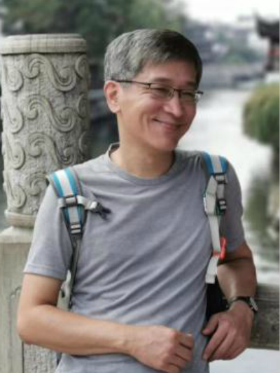 徐勇(新華社國際部專稿中心主任、高級編輯) 徐勇(新華社國際部專稿中心主任、高級編輯)