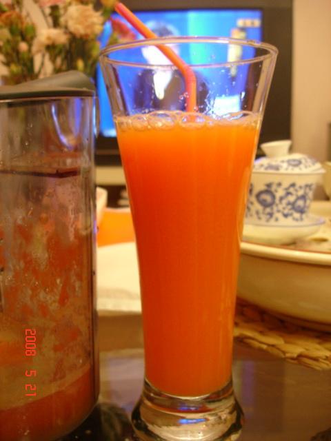 胡蘿蔔番茄蘋果汁