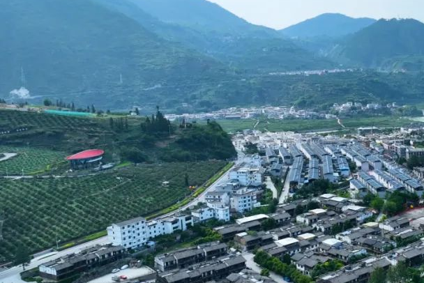 安順村(四川省雅安市石棉縣安順場鎮下轄村) 安順村(四川省雅安市石棉縣安順場鎮下轄村)