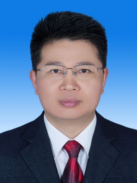 李定華(梅州市大埔縣委常委,縣政府黨組成員、副縣長) 李定華(梅州市大埔縣委常委,縣政府黨組成員、副縣長)