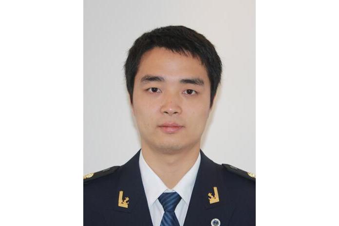 王志成(南京龍潭海事處龍潭海巡執法大隊大隊長) 王志成(南京龍潭海事處龍潭海巡執法大隊大隊長)