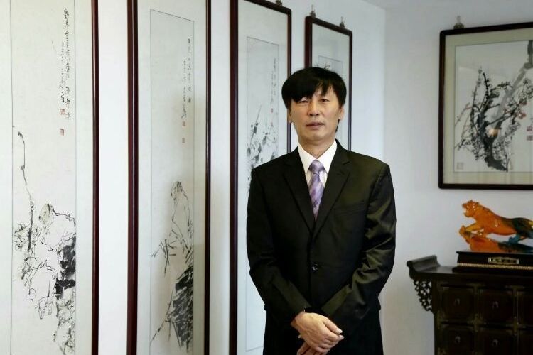 胡慶(北京京華中國書畫院副院長、書法家) 胡慶(北京京華中國書畫院副院長、書法家)