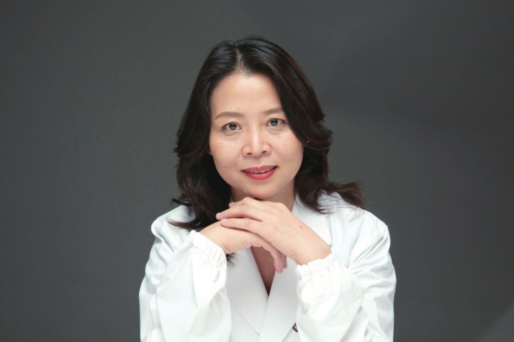 王潔(中國醫學科學院腫瘤醫院內科主任) 王潔(中國醫學科學院腫瘤醫院內科主任)
