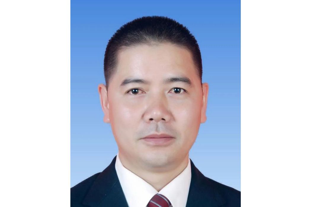 餘勇(貴州省黔西南布依族苗族自治州普安縣政協副主席、黨組成員) 餘勇(貴州省黔西南布依族苗族自治州普安縣政協副主席、黨組成員)