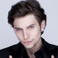 傑克遜·拉斯波恩(jackson rathbone) 傑克遜·拉斯波恩(jackson rathbone)