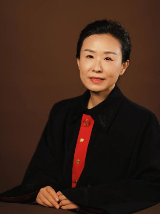 任素賢 任素賢