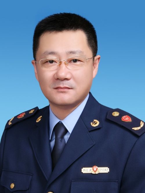 周勇(玉環市市場監管局黨委委員、副局長) 周勇(玉環市市場監管局黨委委員、副局長)