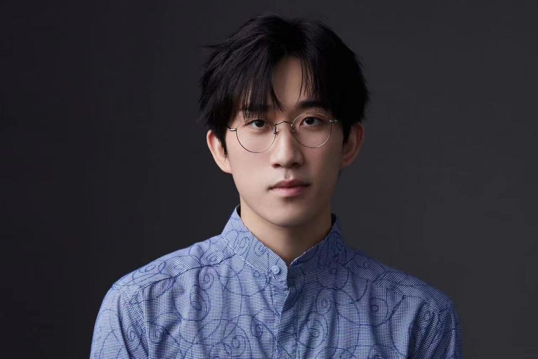 周可人(中國內地男演員、音樂總監、歌手、指揮) 周可人(中國內地男演員、音樂總監、歌手、指揮)