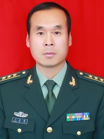 王軍濤(石嘴山市大武口區委常委、區人武部政治委員) 王軍濤(石嘴山市大武口區委常委、區人武部政治委員)