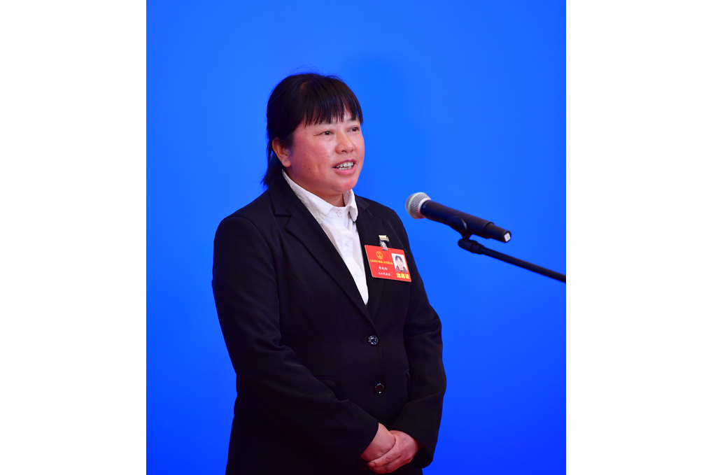 曹秋玲(江西省第十四屆人大代表) 曹秋玲(江西省第十四屆人大代表)
